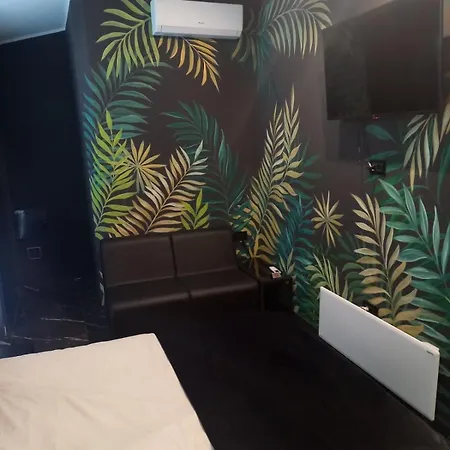 아파트 Magic With Jaccuzzi And Sauna 베오그라드