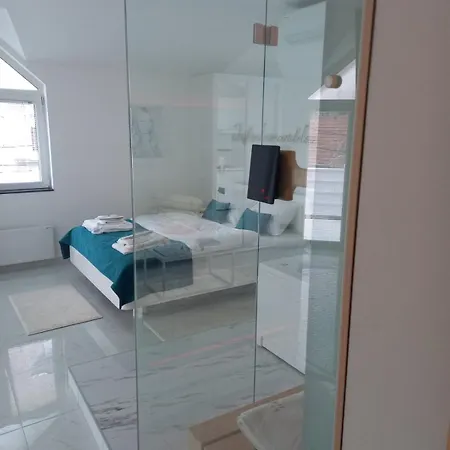 Magic With Jaccuzzi And Sauna * Βελιγράδι