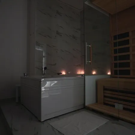 Magic With Jaccuzzi And Sauna בלגרד