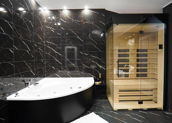 Magic With Jaccuzzi And Sauna Belgrad