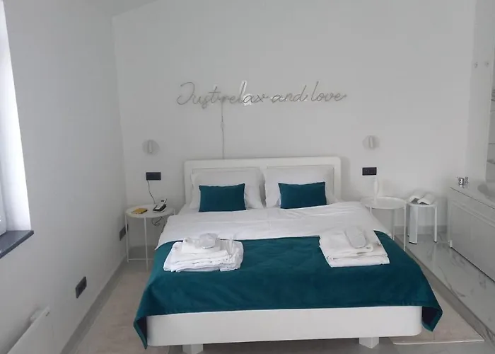 Magic With Jaccuzzi And Sauna *