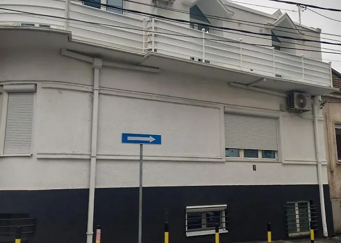 Magic With Jaccuzzi And Sauna Apartment Belgrad